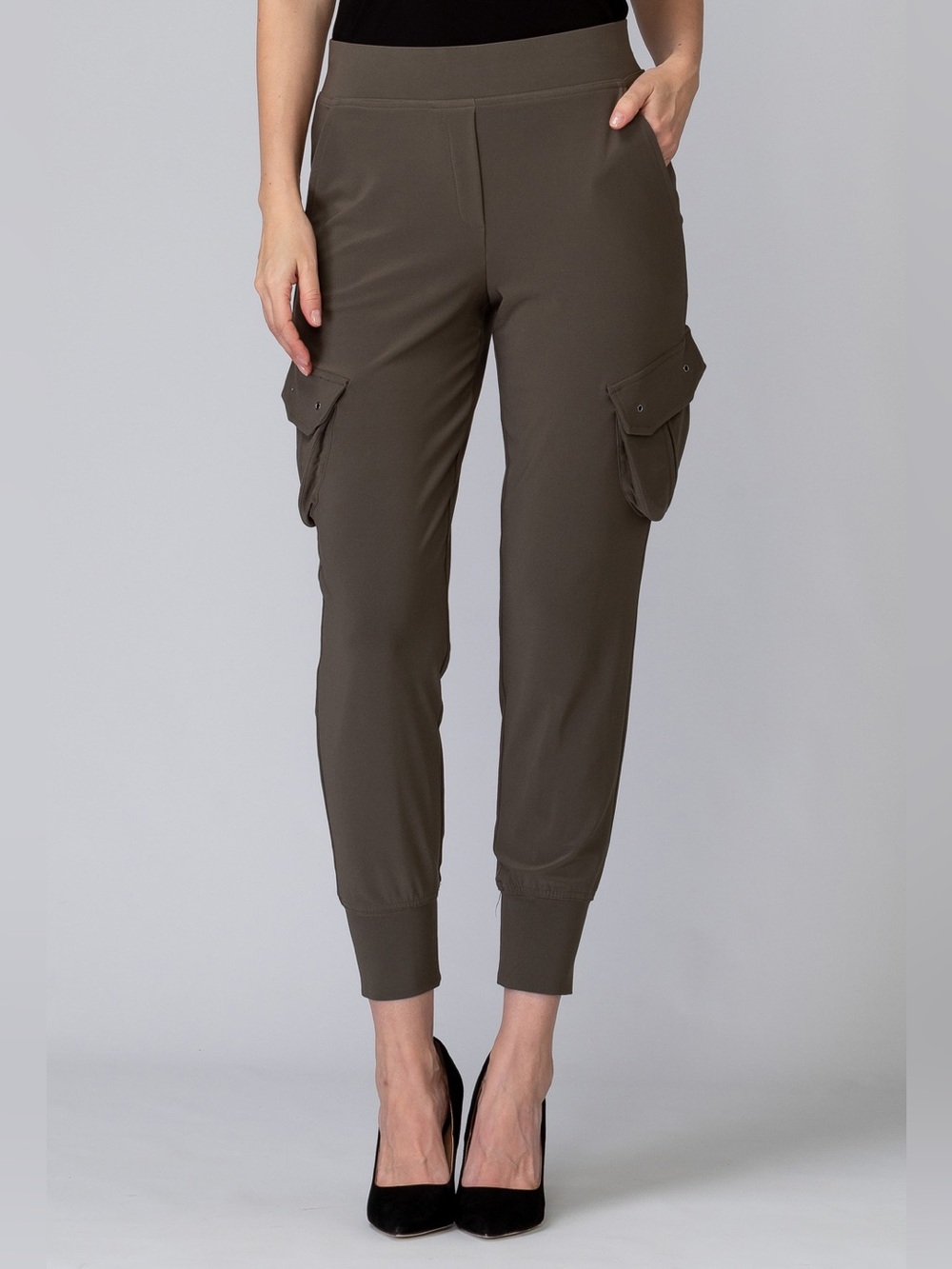 JOSEPH RIBKOFF Olive Jogger Pants Size 6 Like New